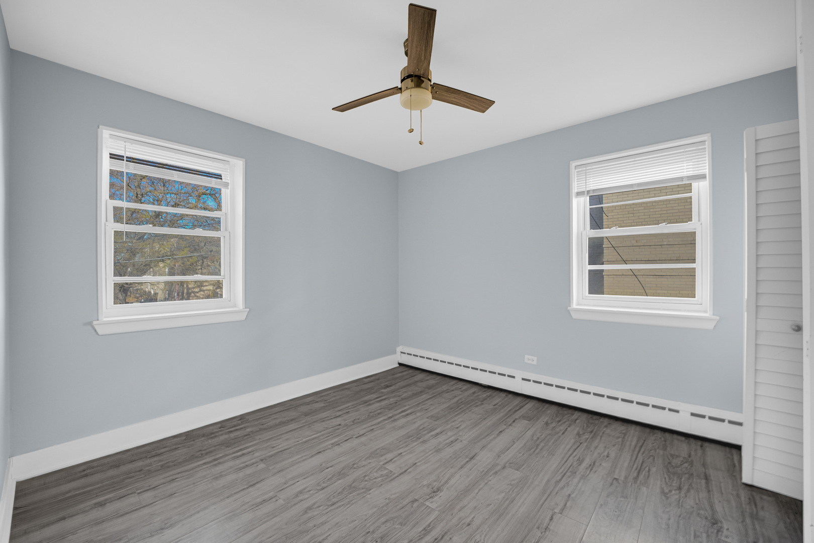 2046 East 72nd Place Chicago IL 60649