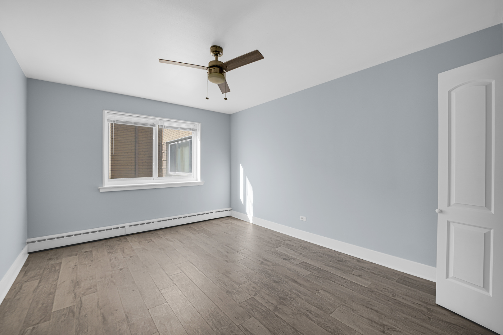 2046 East 72nd Place Chicago IL 60649