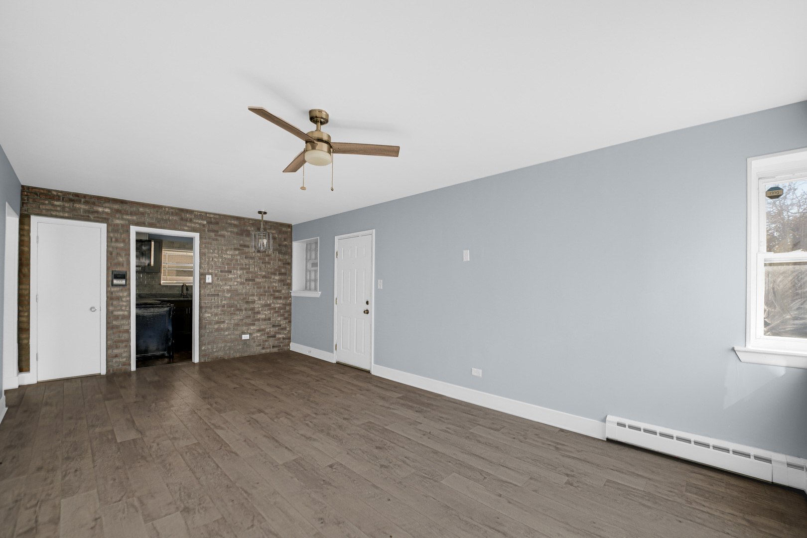 2046 East 72nd Place Chicago IL 60649