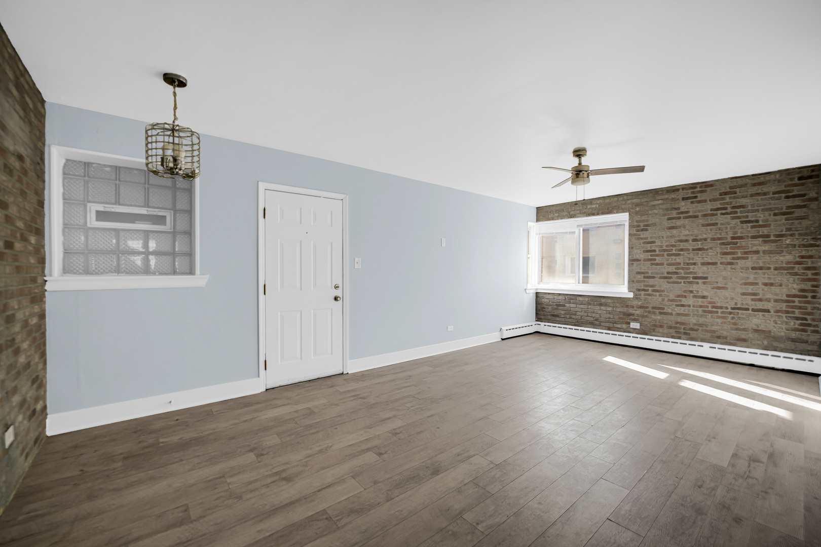 2046 East 72nd Place Chicago IL 60649