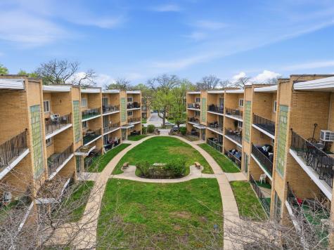 10340 South Pulaski Road Oak Lawn IL 60453