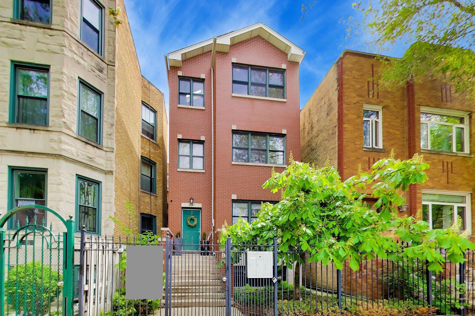 1247 North Rockwell Street Chicago IL 60622