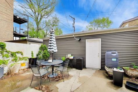 1247 North Rockwell Street Chicago IL 60622