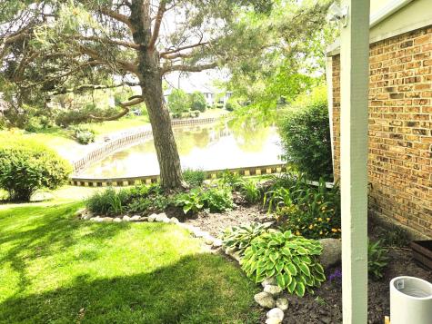 1947 North Brice Court Palatine IL 60074