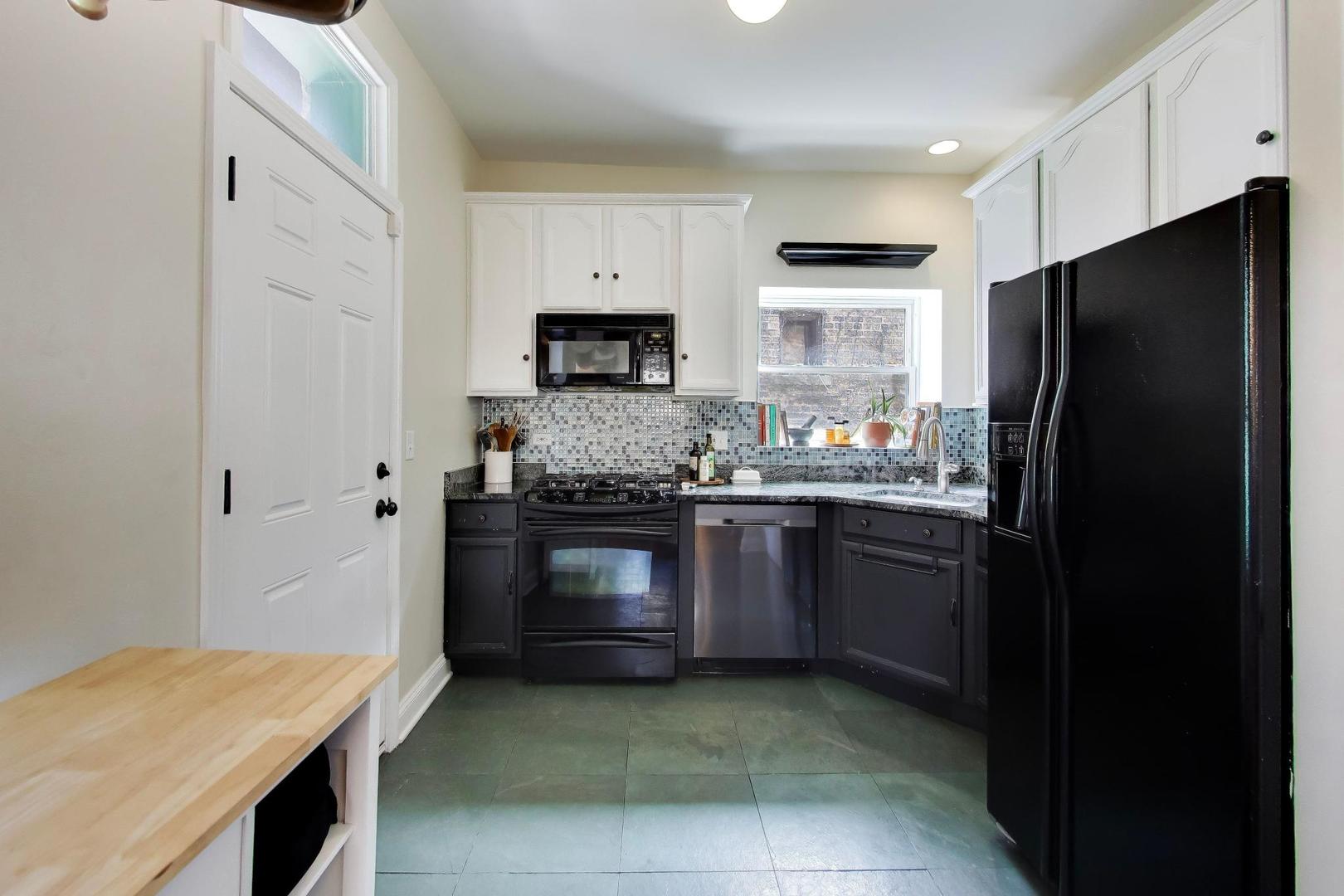 1442 West Jonquil Terrace Chicago IL 60626