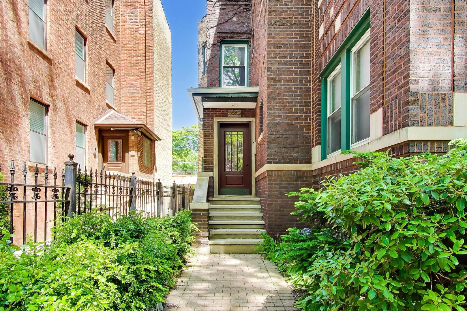 1442 West Jonquil Terrace Chicago IL 60626