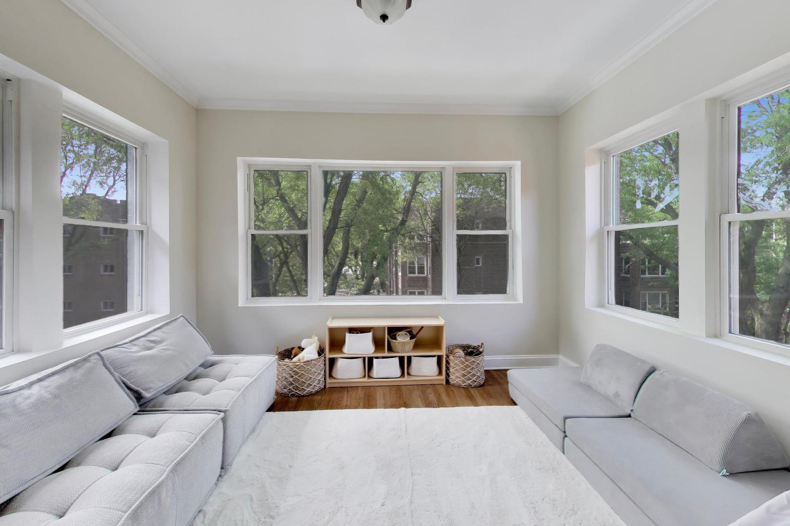 1442 West Jonquil Terrace Chicago IL 60626