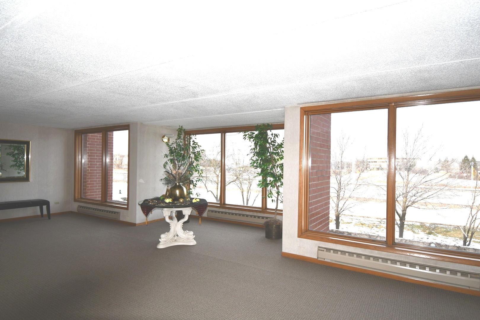 1S045 Spring Road Oakbrook Terrace IL 60181