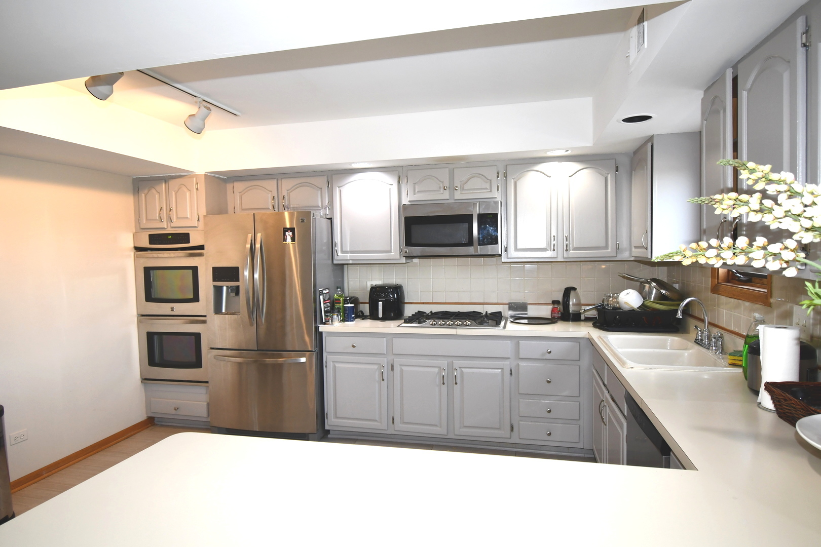 1S045 Spring Road Oakbrook Terrace IL 60181