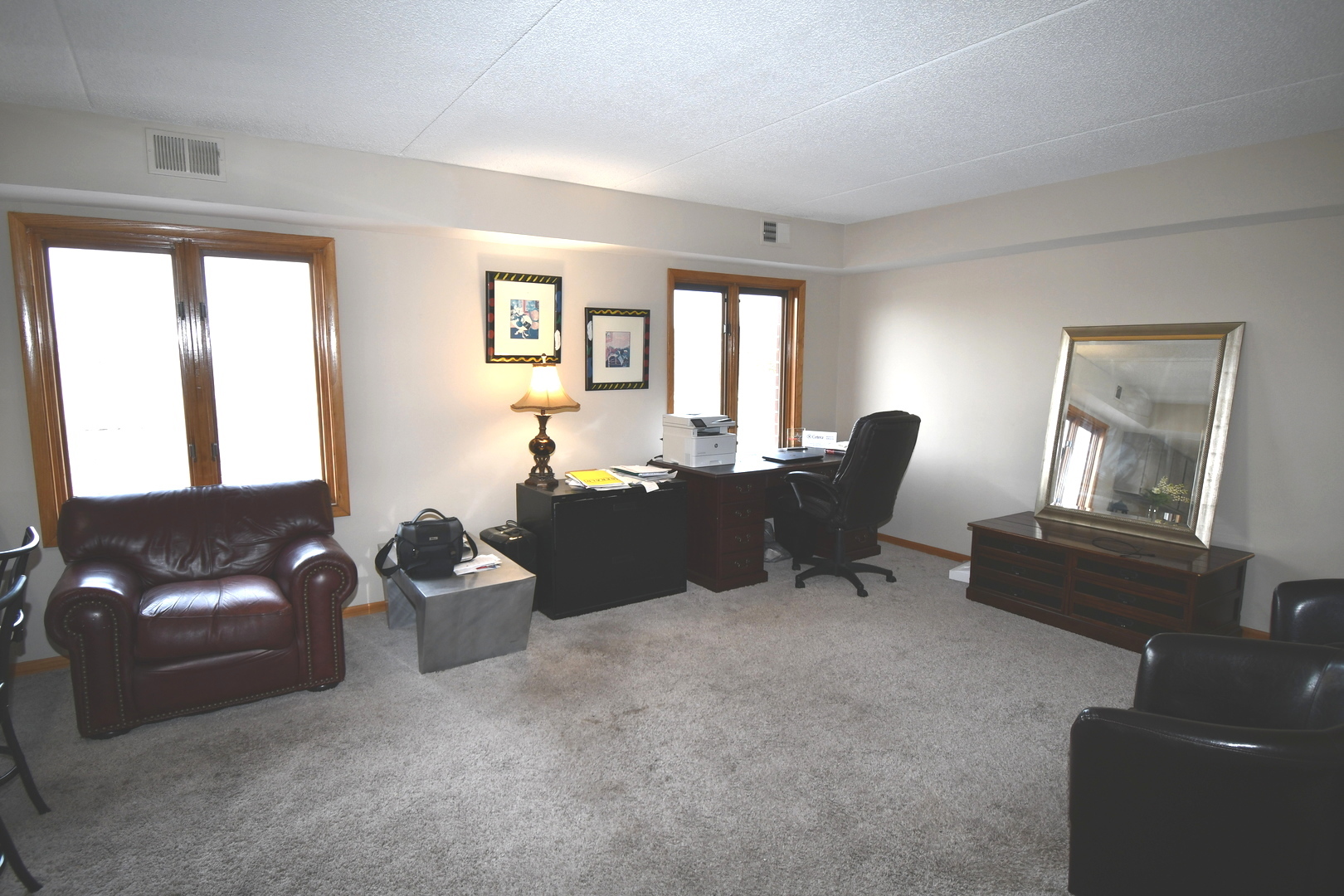 1S045 Spring Road Oakbrook Terrace IL 60181