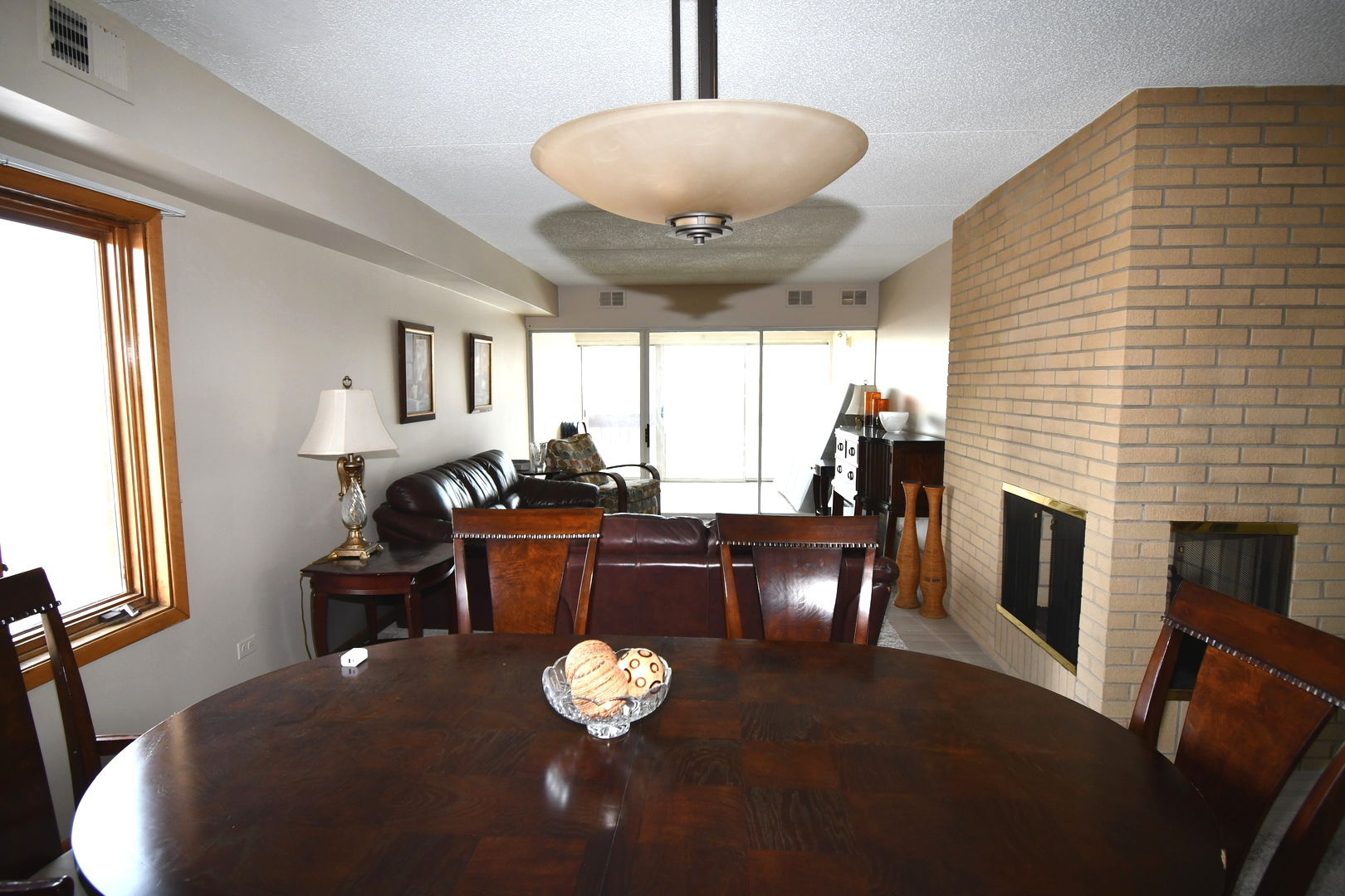 1S045 Spring Road Oakbrook Terrace IL 60181