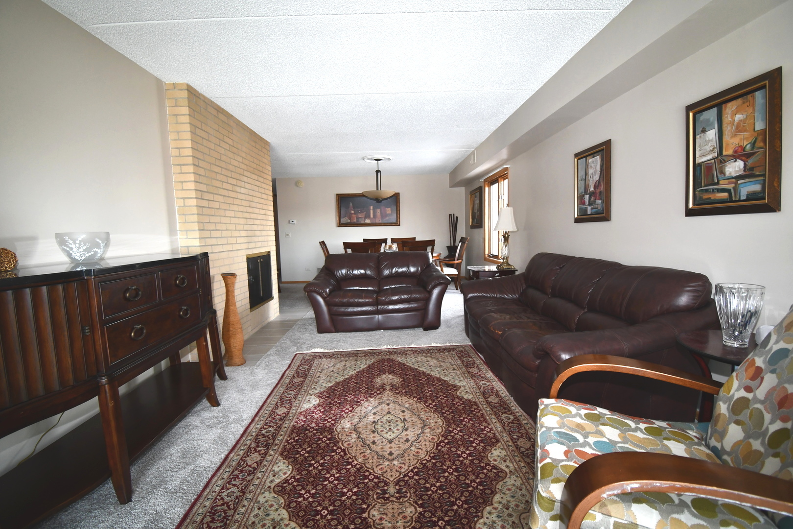 1S045 Spring Road Oakbrook Terrace IL 60181