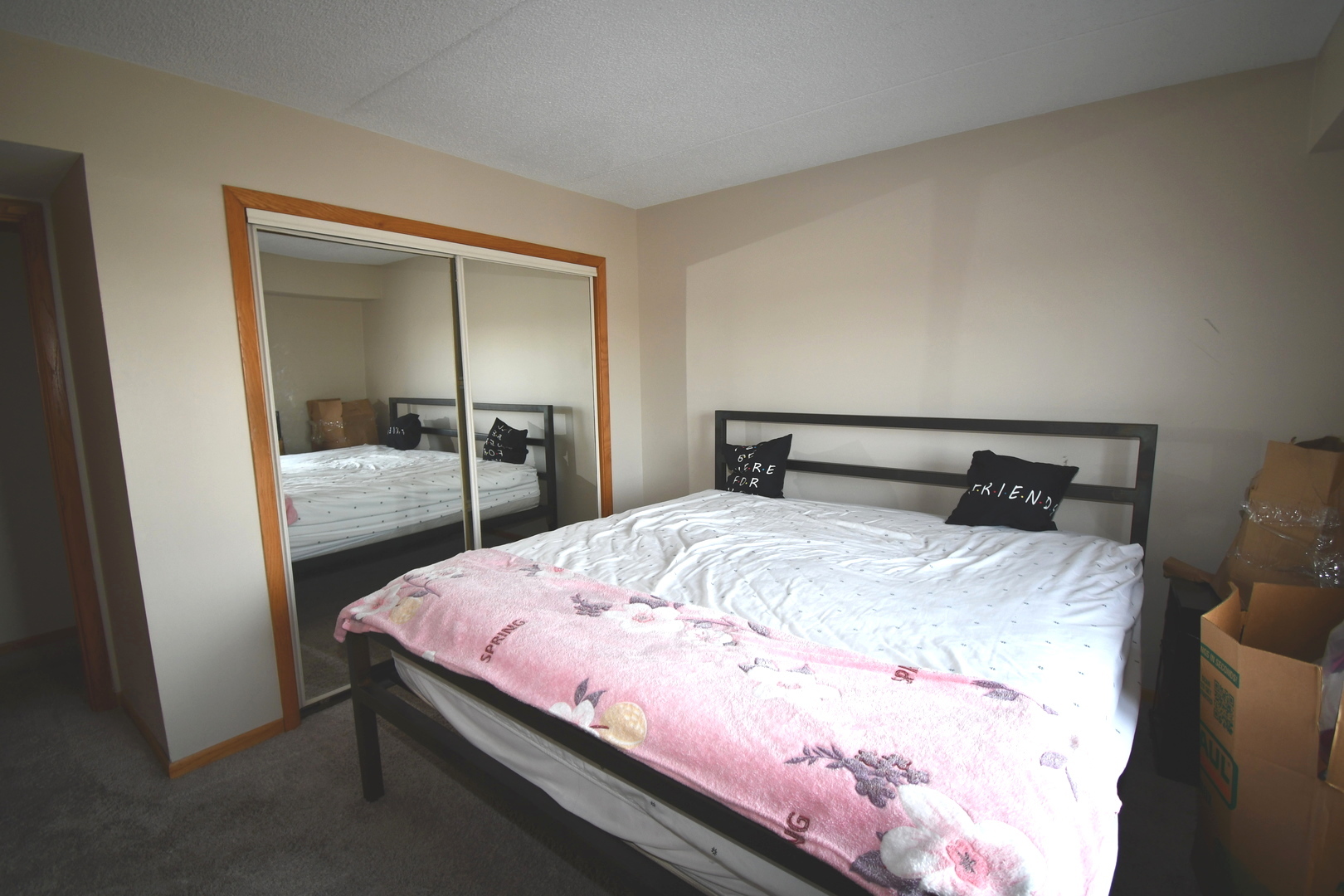 1S045 Spring Road Oakbrook Terrace IL 60181