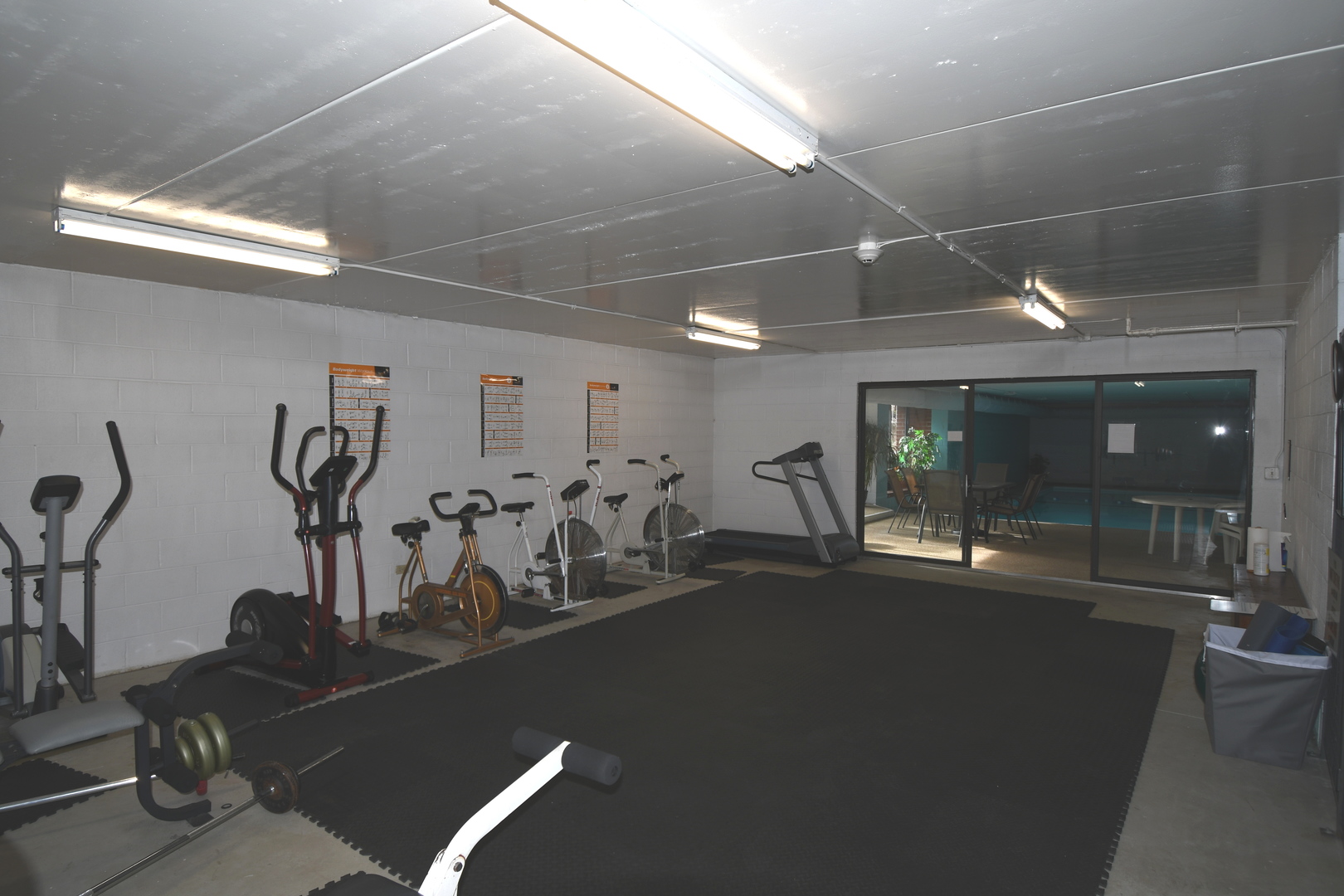 1S045 Spring Road Oakbrook Terrace IL 60181