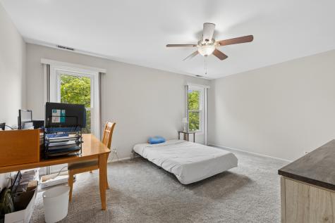 240 Southwick Court Vernon Hills IL 60061