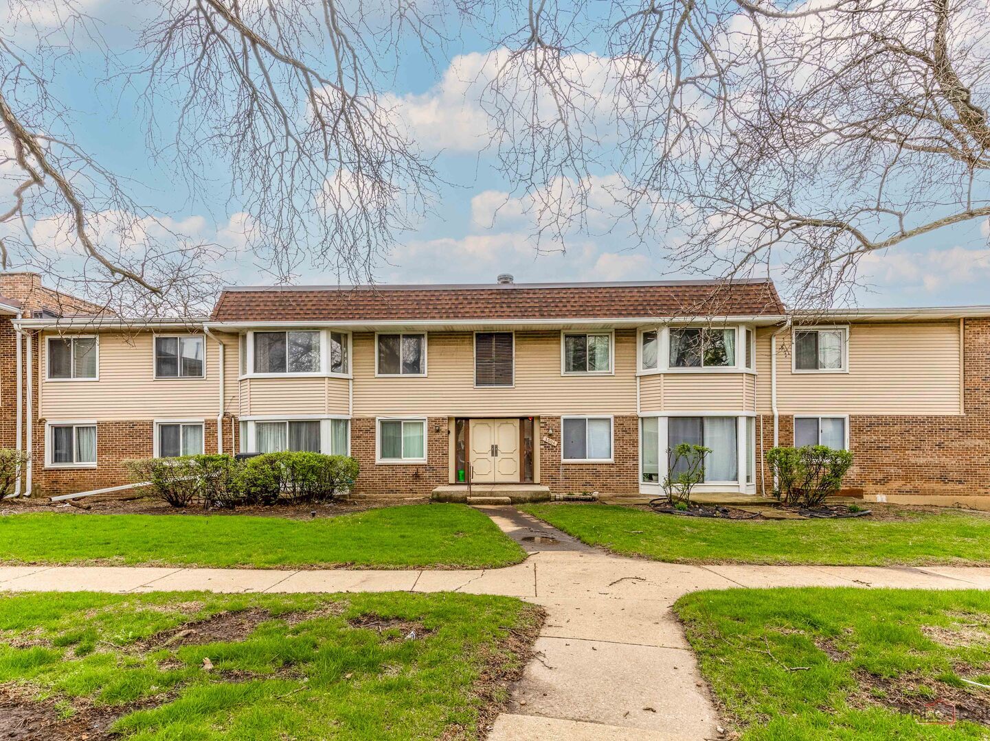 3004 Roberts Drive Woodridge IL 60517