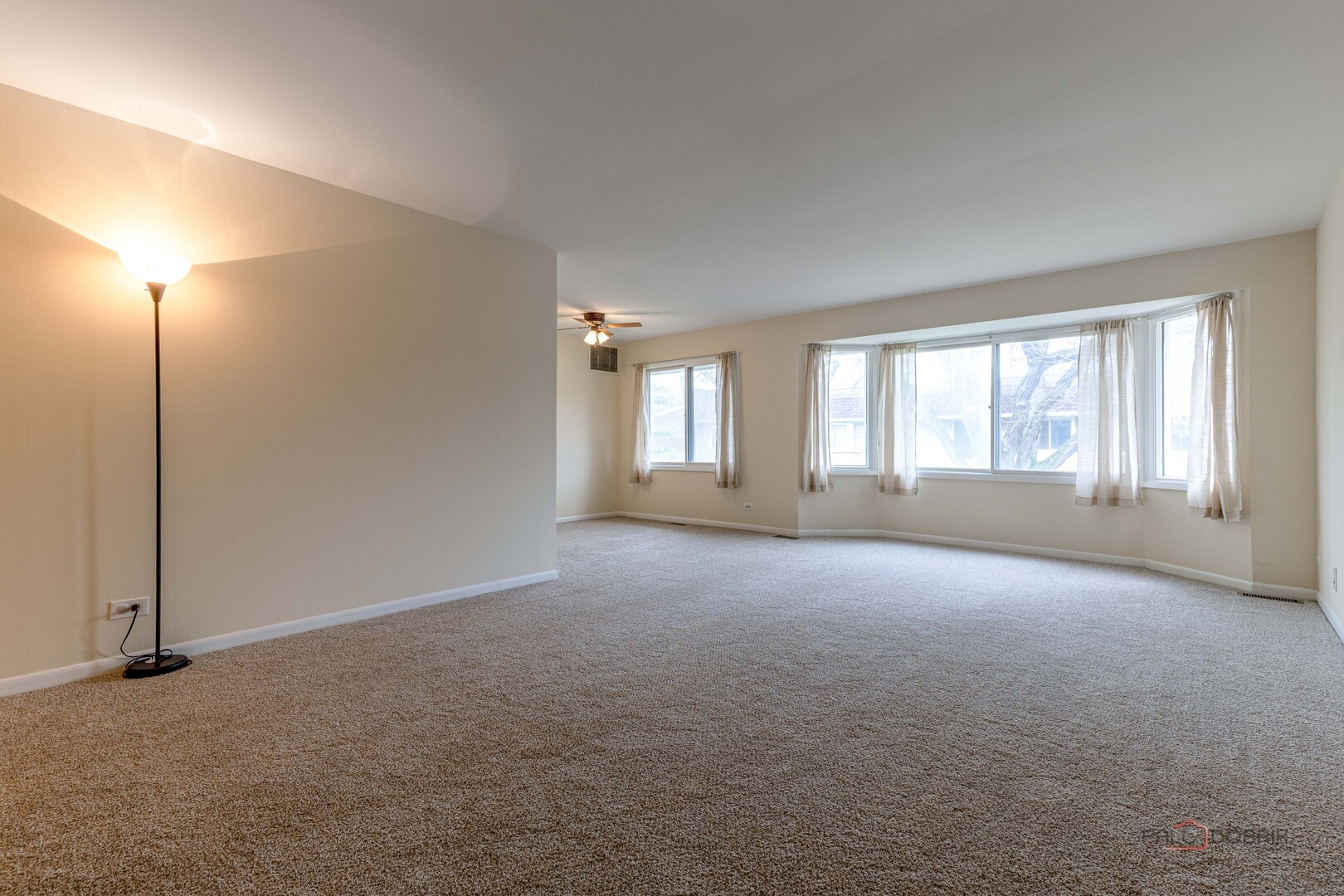 3004 Roberts Drive Woodridge IL 60517
