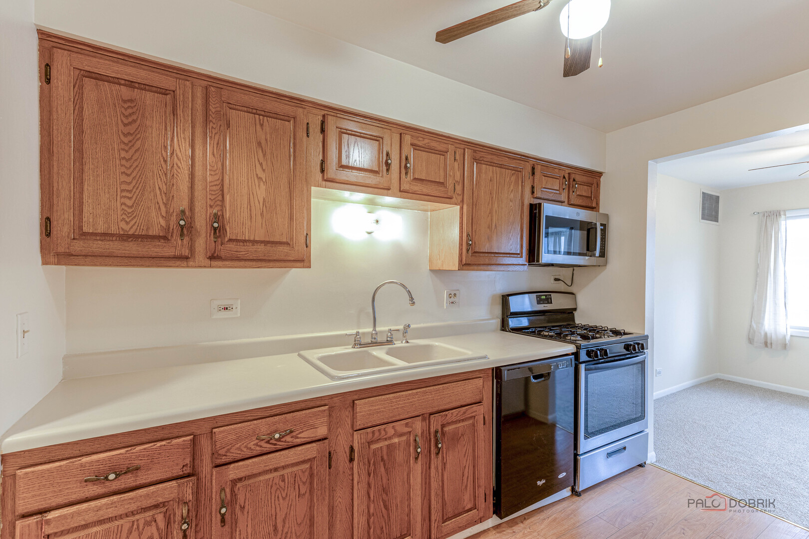 3004 Roberts Drive Woodridge IL 60517