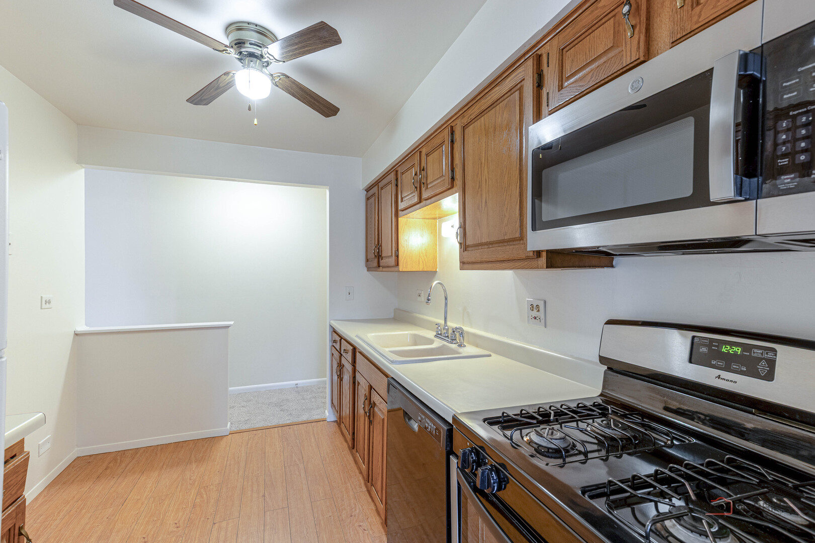 3004 Roberts Drive Woodridge IL 60517