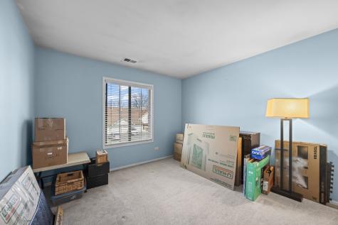 831 East Coach Road Palatine IL 60074