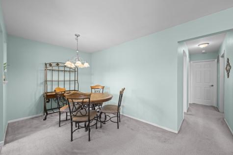 831 East Coach Road Palatine IL 60074