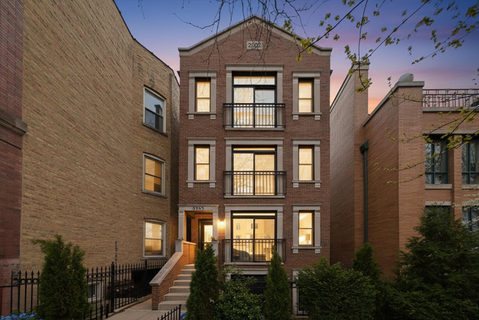 3353 North Seminary Avenue Chicago IL 60657
