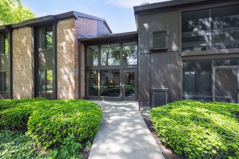 740 Saint Andrews Lane Crystal Lake IL 60014