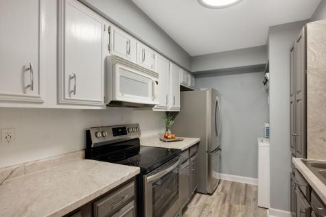 740 Saint Andrews Lane Crystal Lake IL 60014