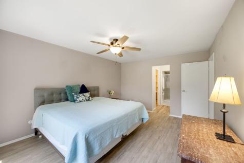 740 Saint Andrews Lane Crystal Lake IL 60014