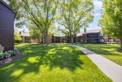 740 Saint Andrews Lane Crystal Lake IL 60014