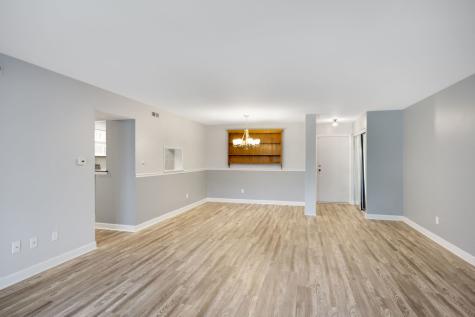 740 Saint Andrews Lane Crystal Lake IL 60014