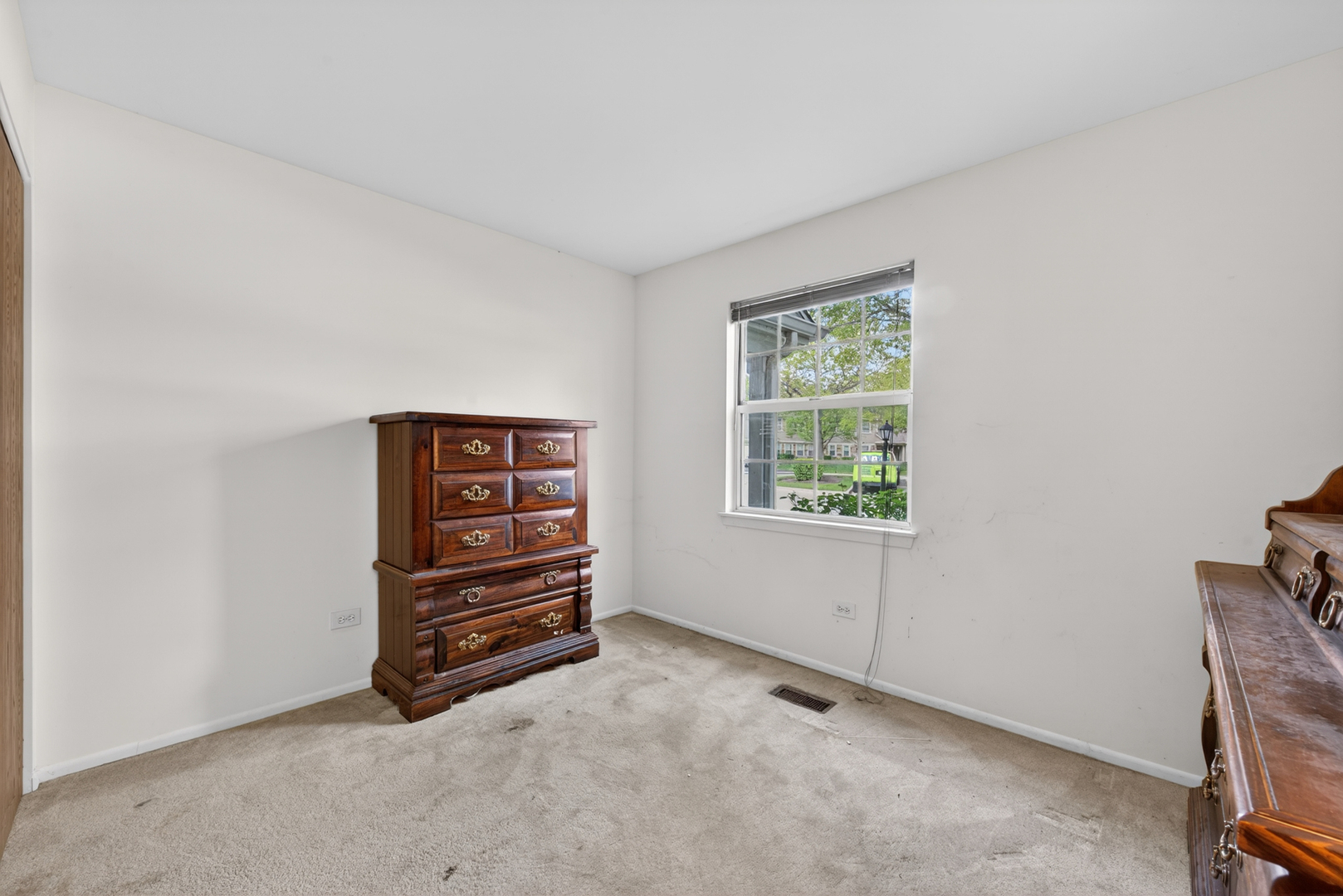 2845 Meadow Lane Schaumburg IL 60193