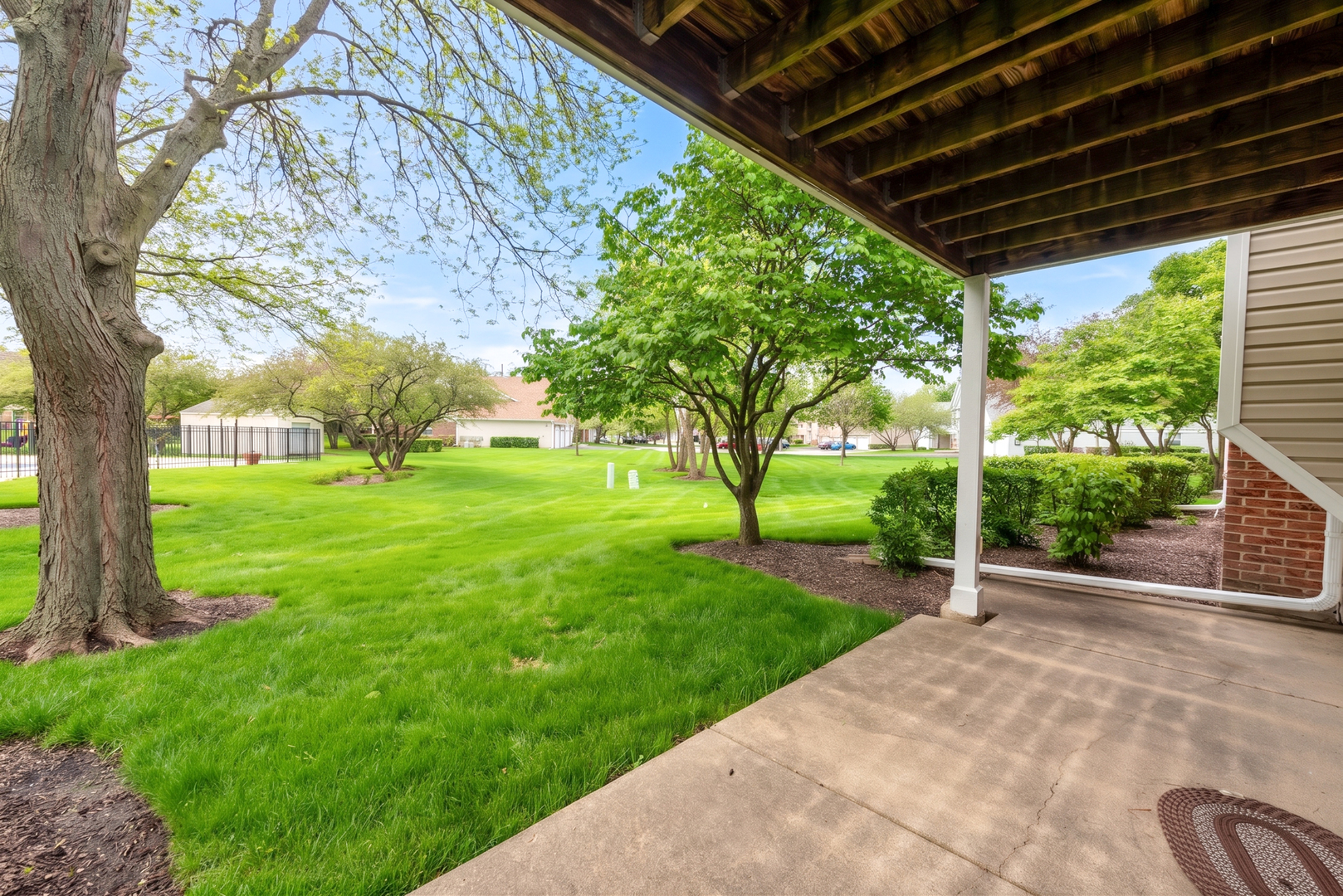 2845 Meadow Lane Schaumburg IL 60193
