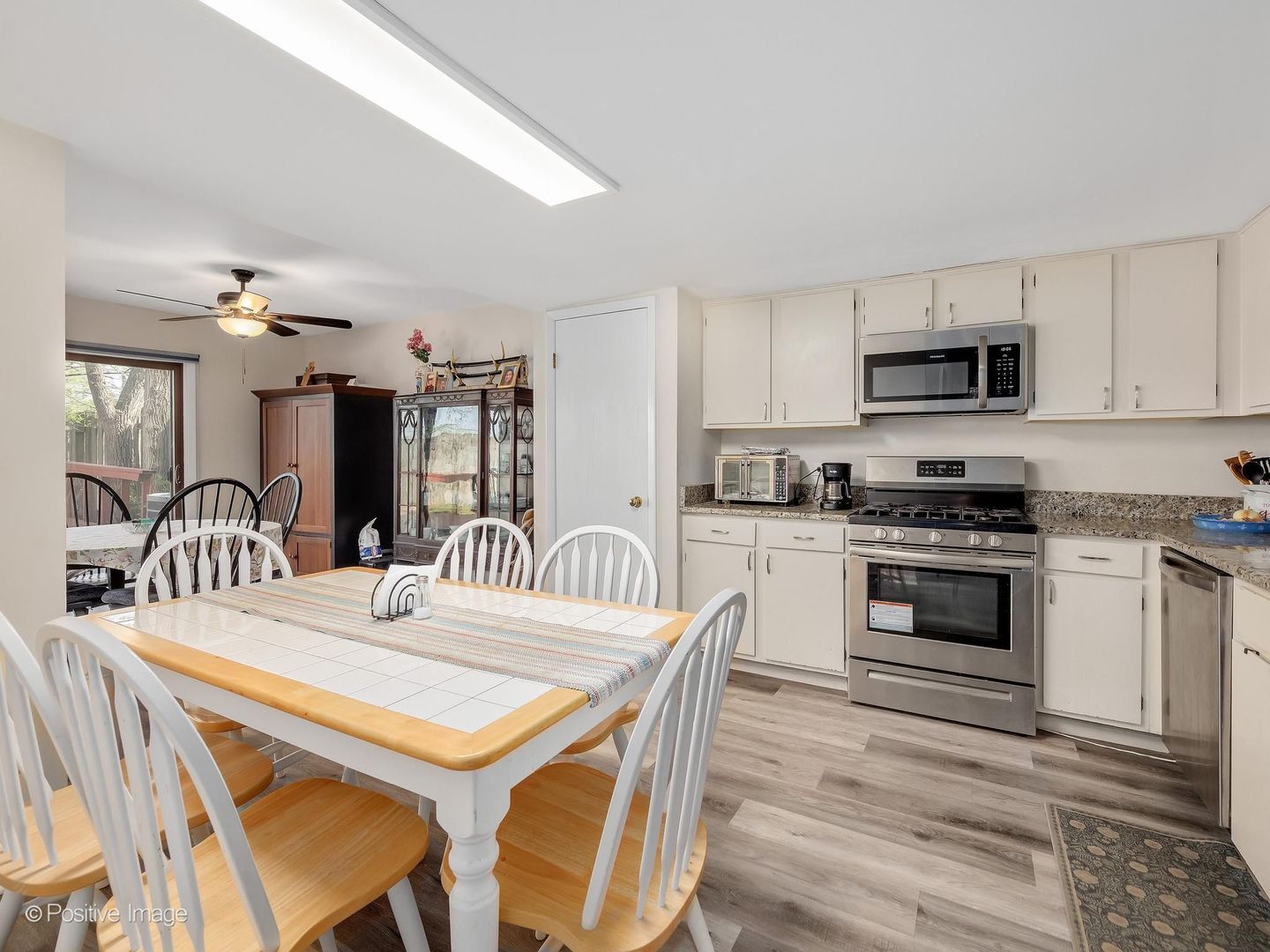 1824 Whidden Avenue Downers Grove IL 60516