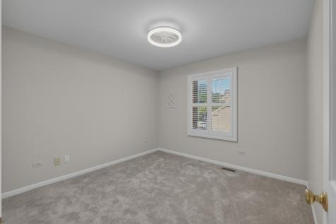 1934 North Charter Point Drive Arlington Heights IL 60004