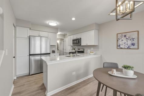 1934 North Charter Point Drive Arlington Heights IL 60004