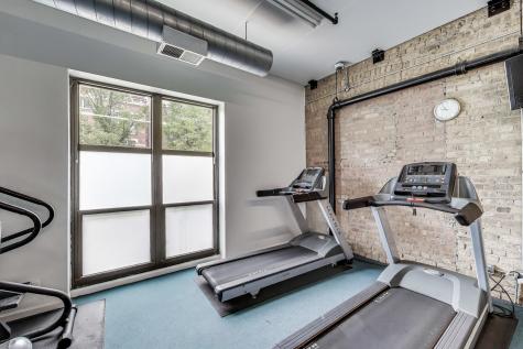 1735 West Diversey Parkway Chicago IL 60614