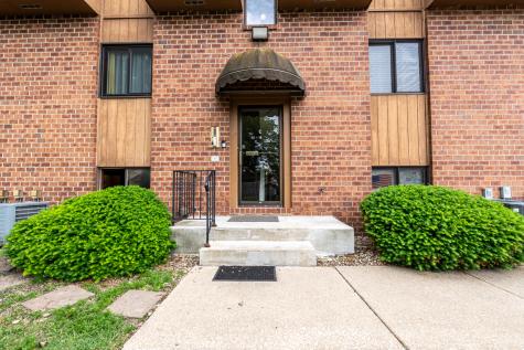 1010 Arlene Court Bloomington IL 61701