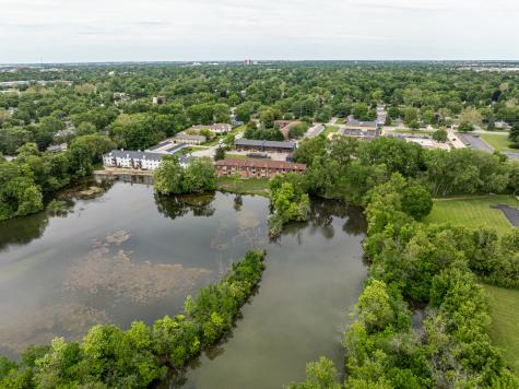 1010 Arlene Court Bloomington IL 61701