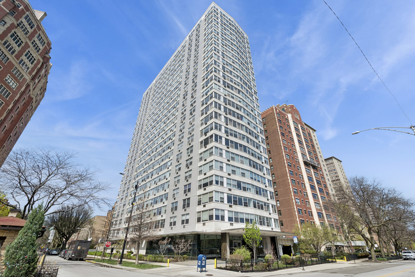 3900 North Lake Shore Drive Chicago IL 60613