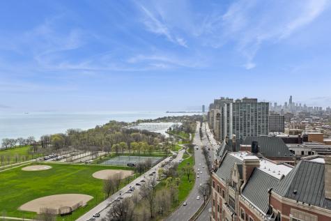 3900 North Lake Shore Drive Chicago IL 60613