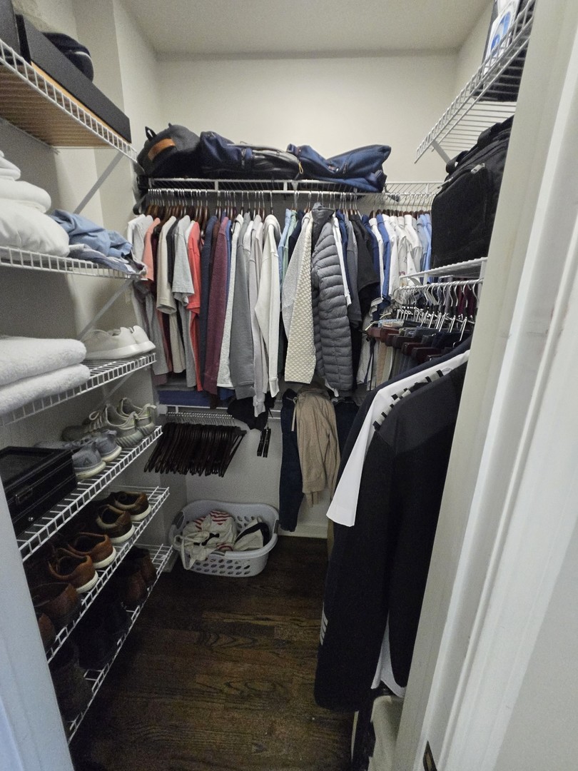 1915 South State Street Chicago IL 60616