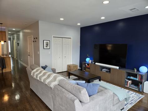 1915 South State Street Chicago IL 60616