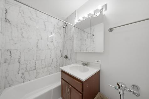222 East Pearson Street Chicago IL 60611