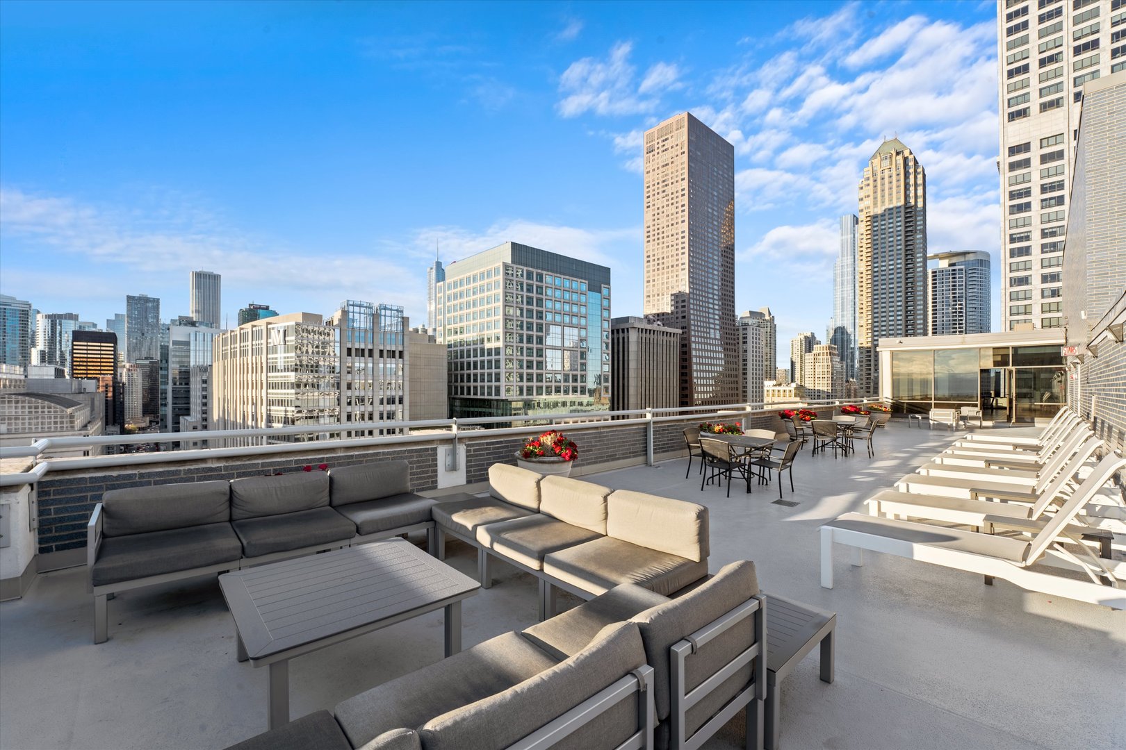 222 East Pearson Street Chicago IL 60611