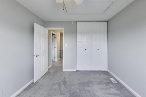 1536 Cornell Circle Hoffman Estates IL 60169