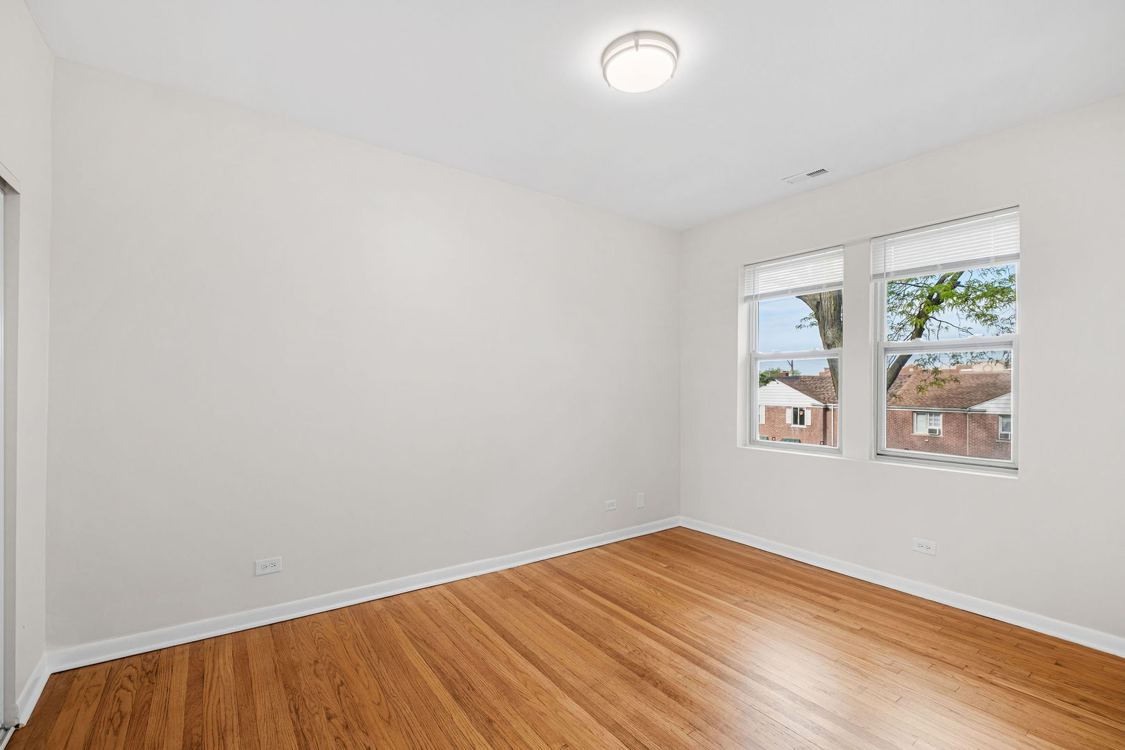 4859 North Harding Avenue Chicago IL 60625