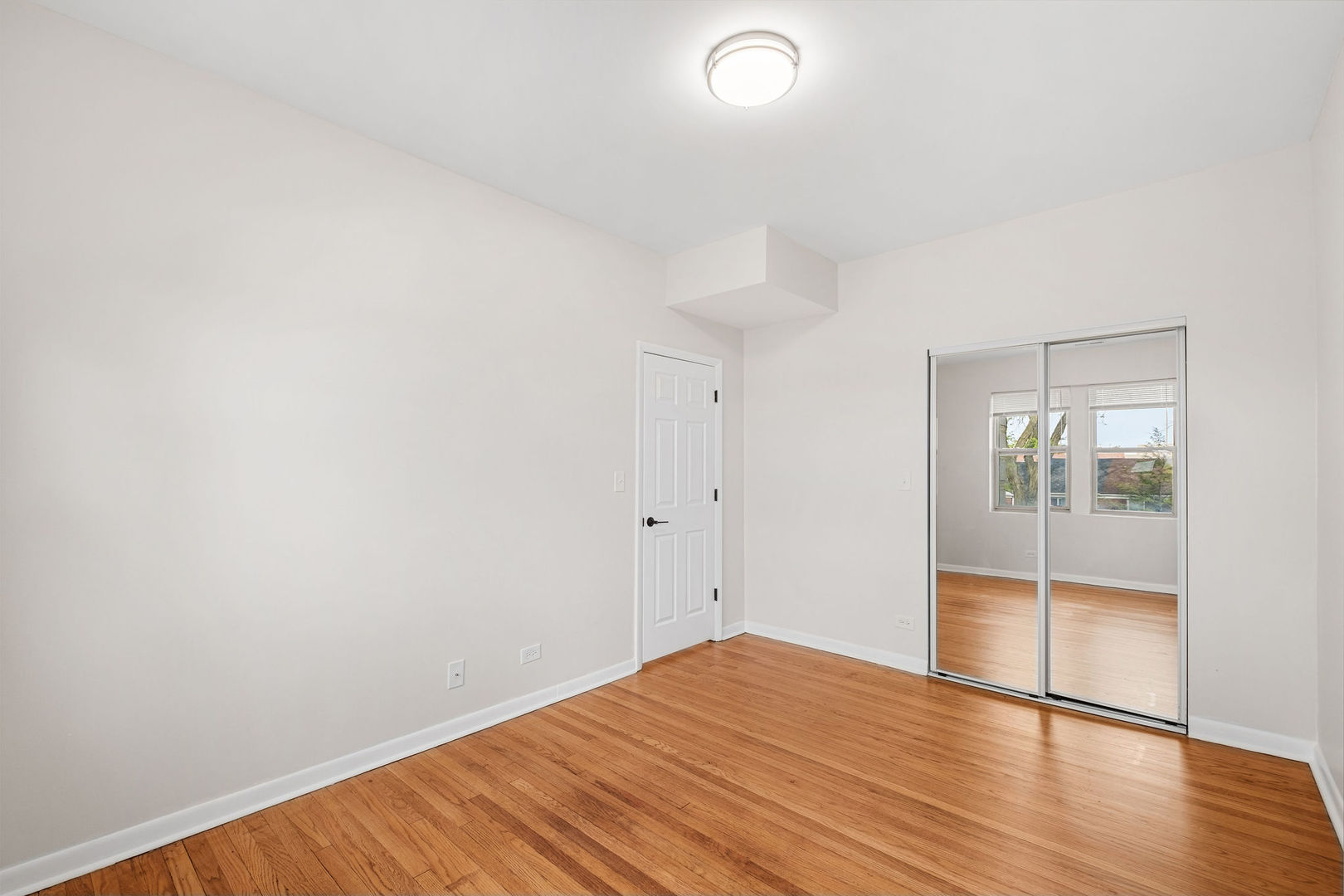4859 North Harding Avenue Chicago IL 60625