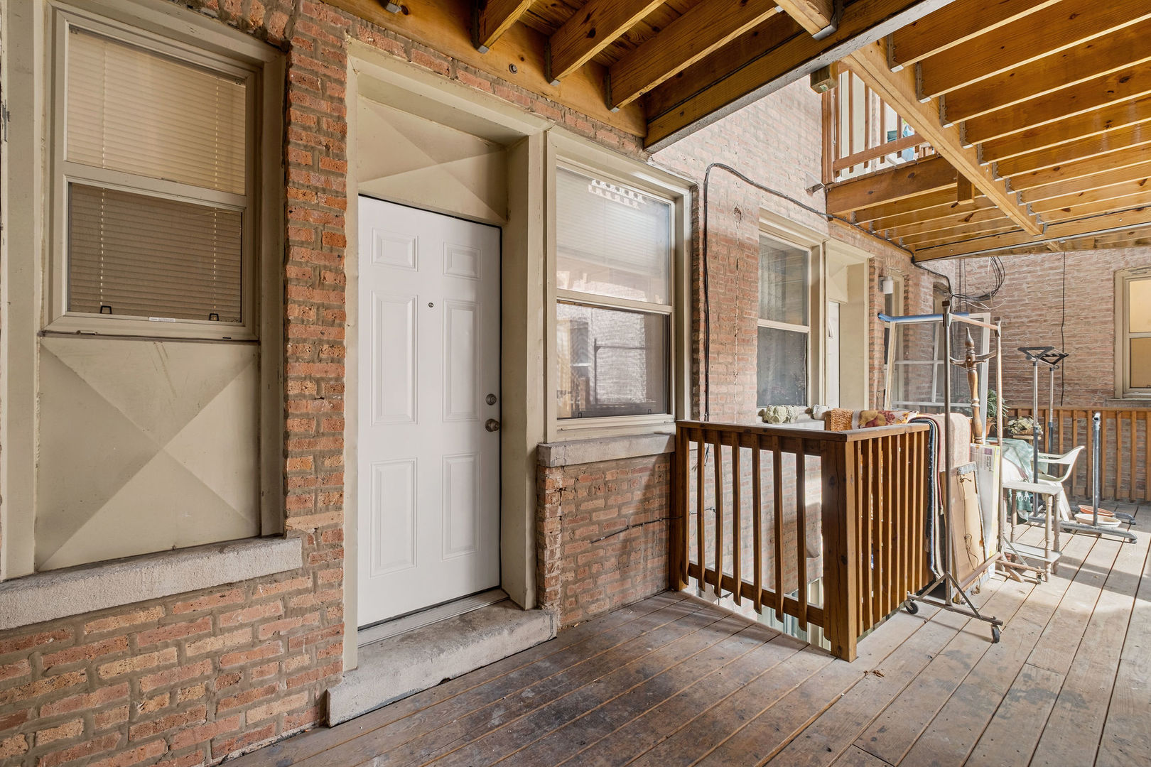 4859 North Harding Avenue Chicago IL 60625
