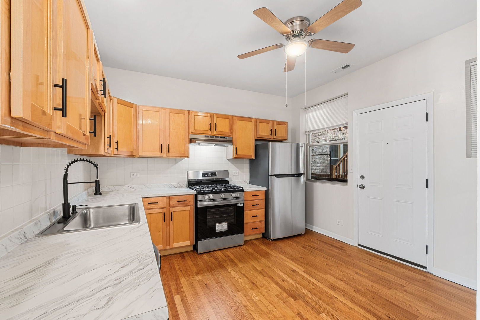 4859 North Harding Avenue Chicago IL 60625